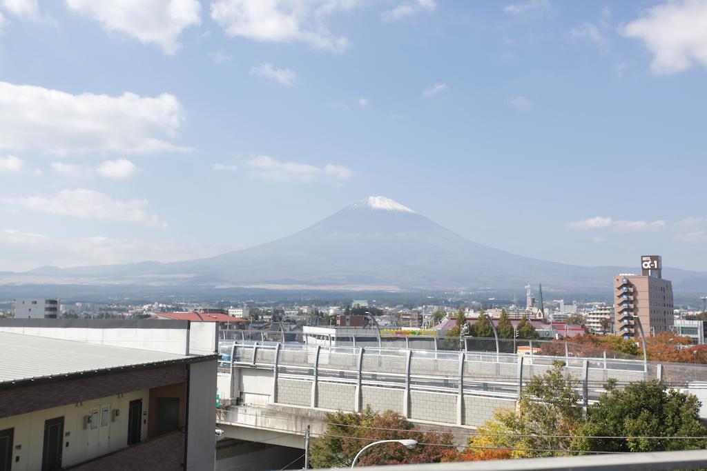 くれたけイン 御殿場インター Gold Cabin 御殿場市 部屋 写真