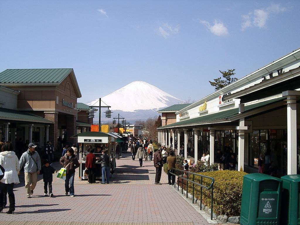 くれたけイン 御殿場インター Gold Cabin 御殿場市 エクステリア 写真
